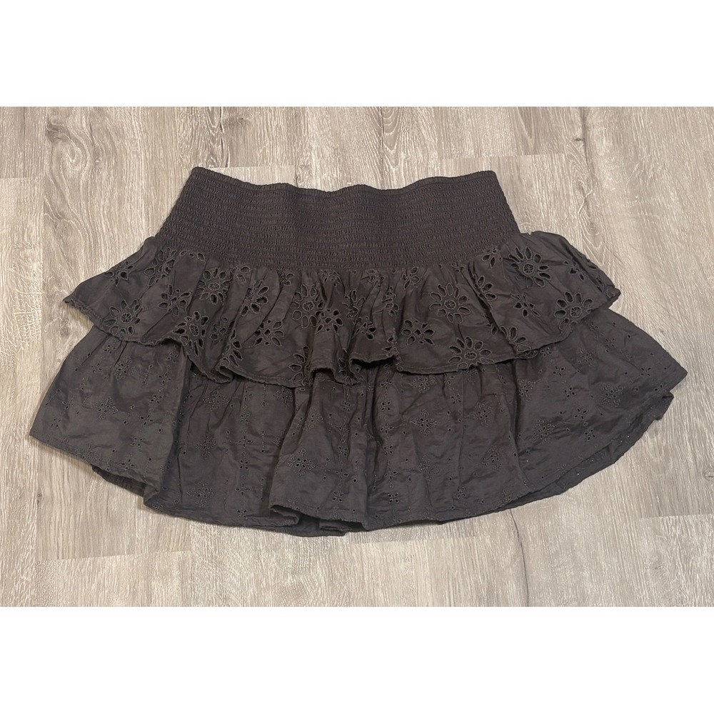 American Eagle Gray Eyelet Tiered Mini Skirt Smocked Waist Boho Ruffle Large